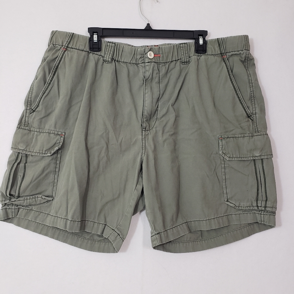 Tommy Bahama Woman’s Cargo Shorts army green 1XB fishing outdoor Cotton …